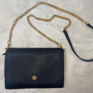 Tory Burch Emerson Chain Crossbody in Black
